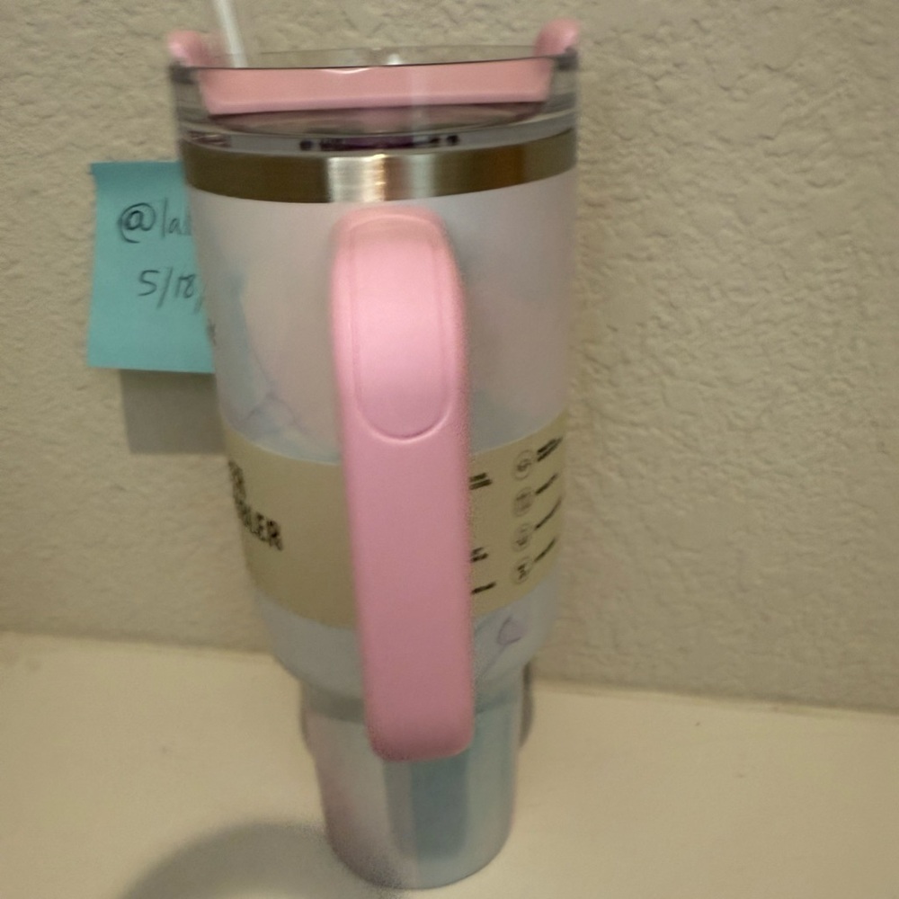Stanley Watercolor Tulle Pink 40 oz Tumbler Water Cup Quencher H2.0 FlowState - Picture 5 of 10